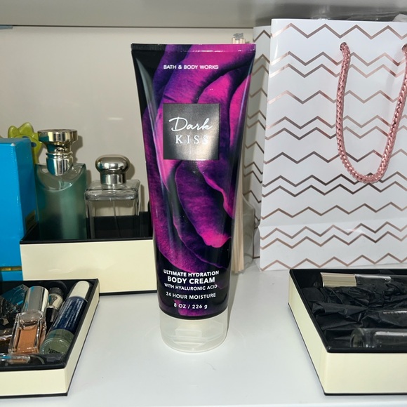Bath & Body Works Bundle!! - Picture 2 of 14